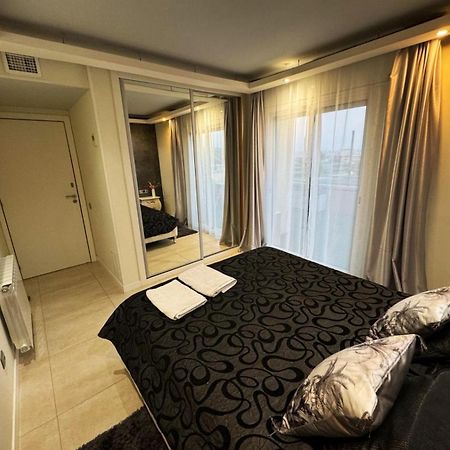Apartamento Amposta 萨洛 外观 照片