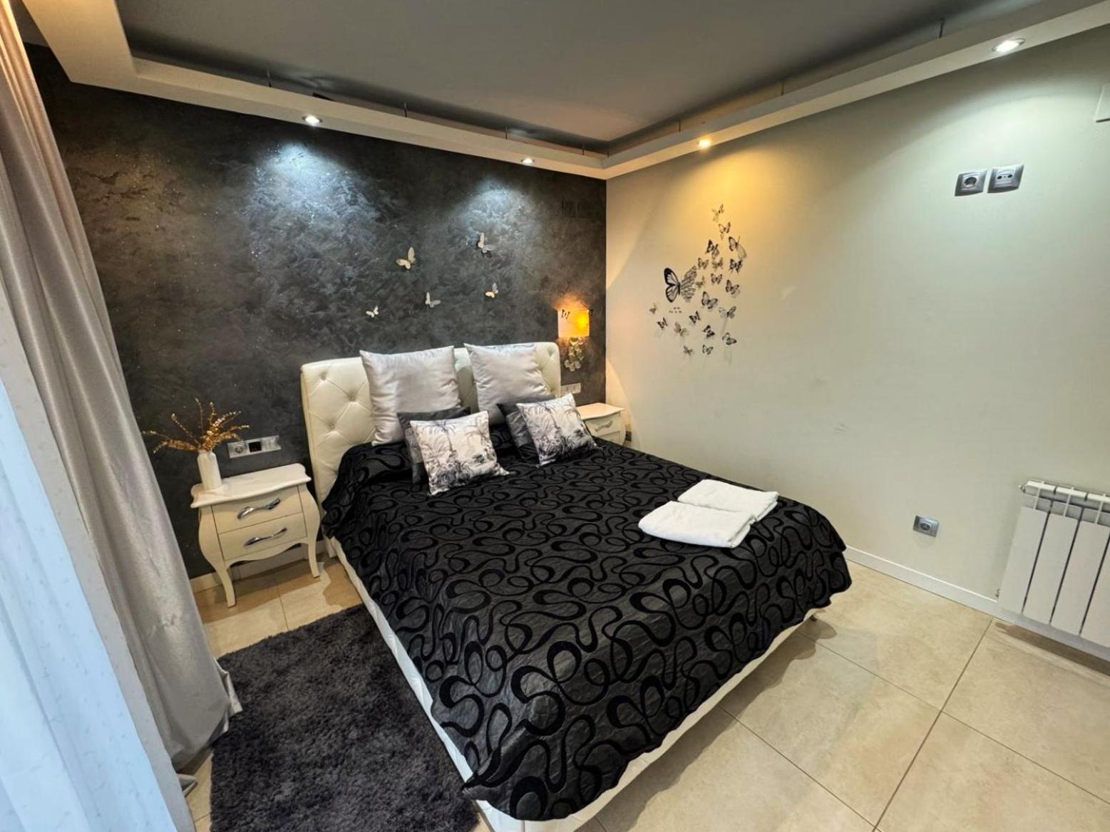 Apartamento Amposta 萨洛 外观 照片